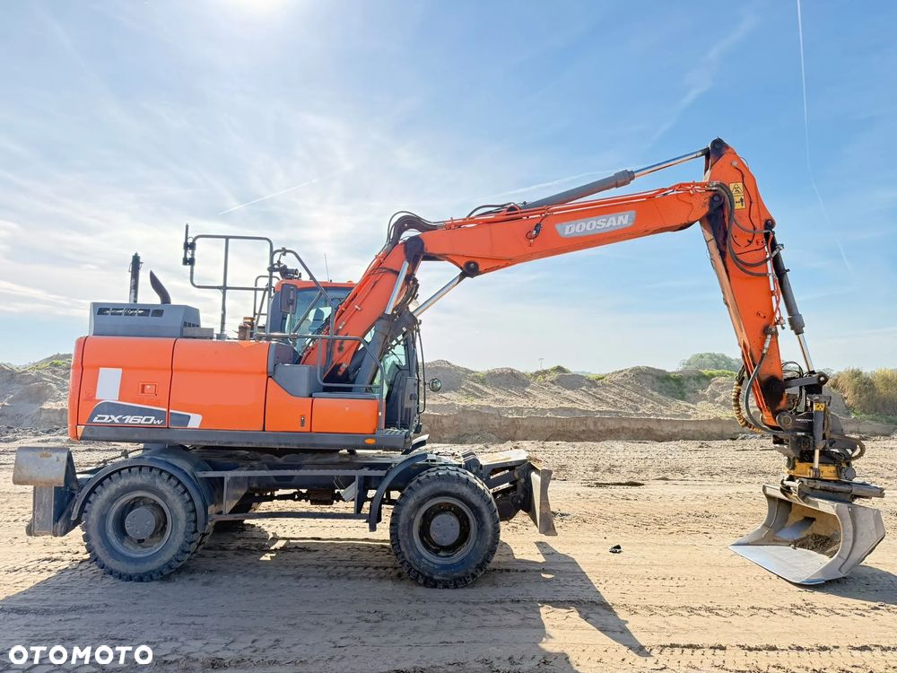 Doosan DX160W-5  System 3D Leica Rototril Engcon Pług + Podpory - 1