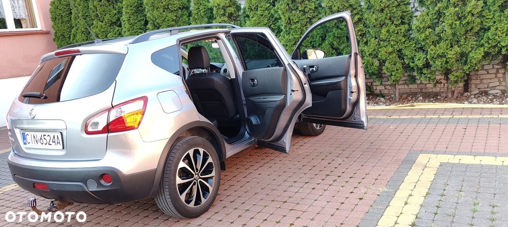 Nissan Qashqai - 12