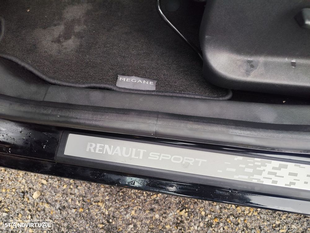 Renault Mégane Sport Tourer 1.6 dCi GT Line - 30