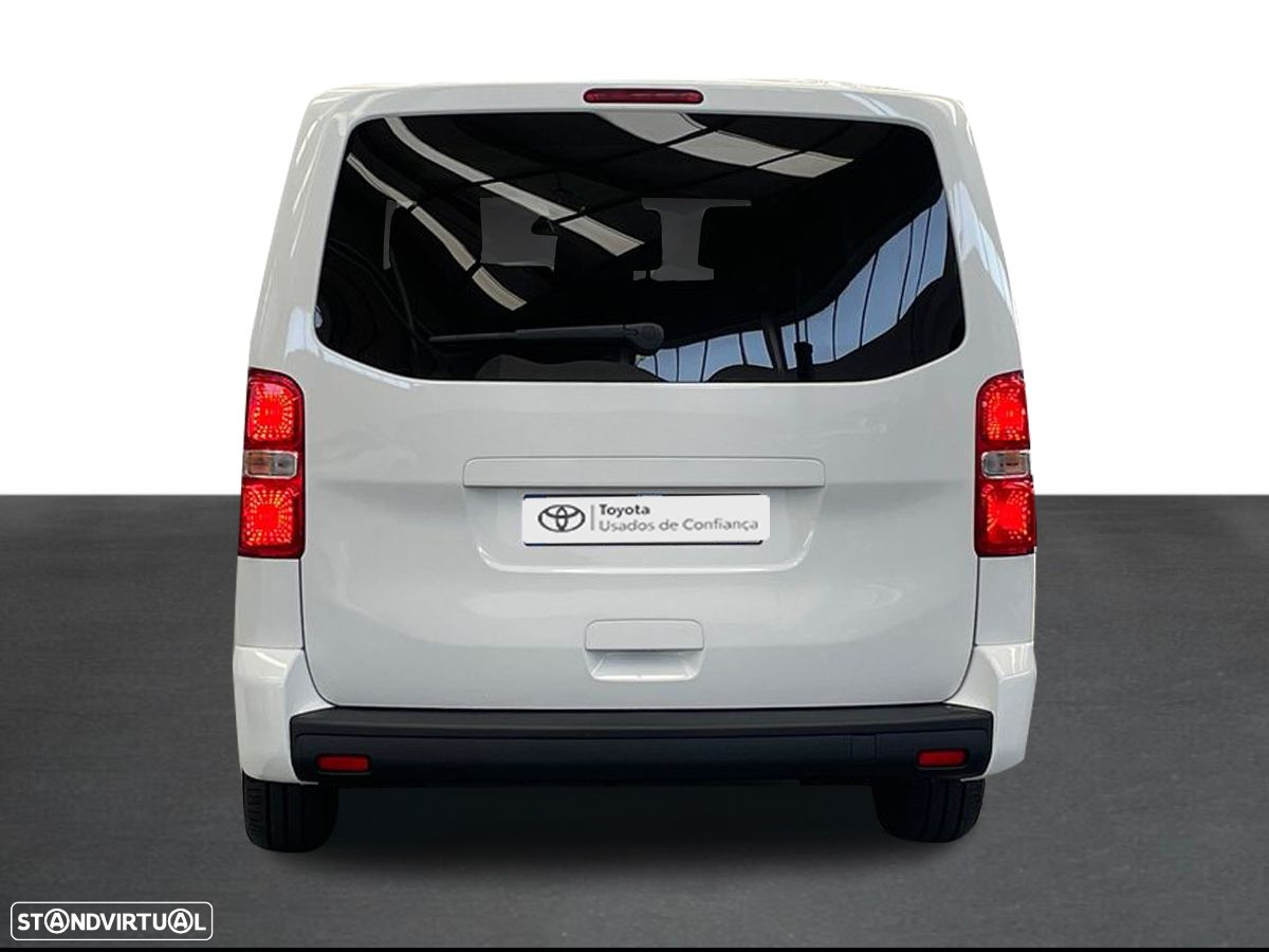 Toyota Proace Verso 1.5 D-4D L2 1.2T Comfort 9L - 4