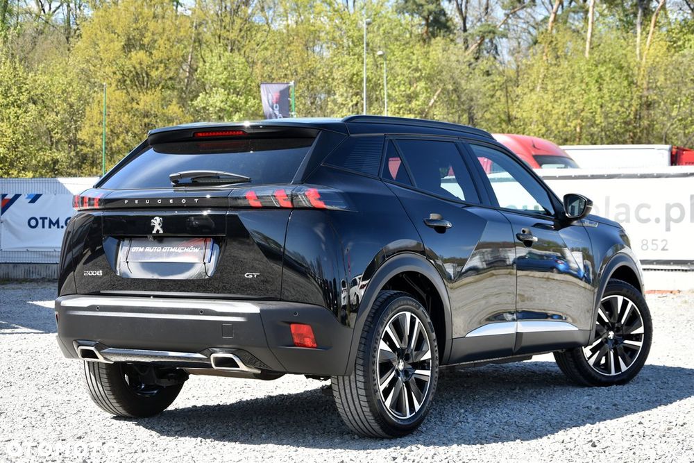 Peugeot 2008 PureTech 130 EAT8 GT - 12