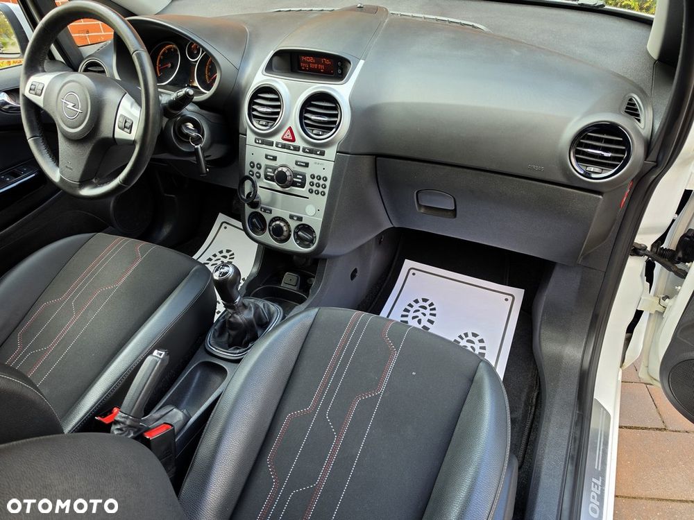 Opel Corsa 1.2 16V EcoFLEX Start-Stop 150 Jahre - 29