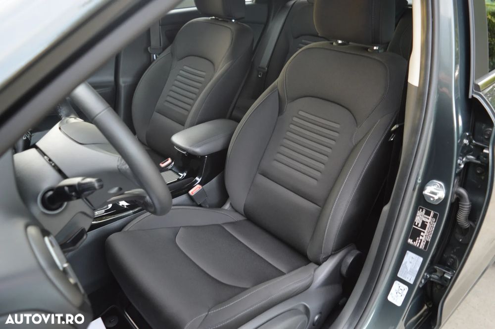 Hyundai i30 1.5 96CP M/T Highway - 40