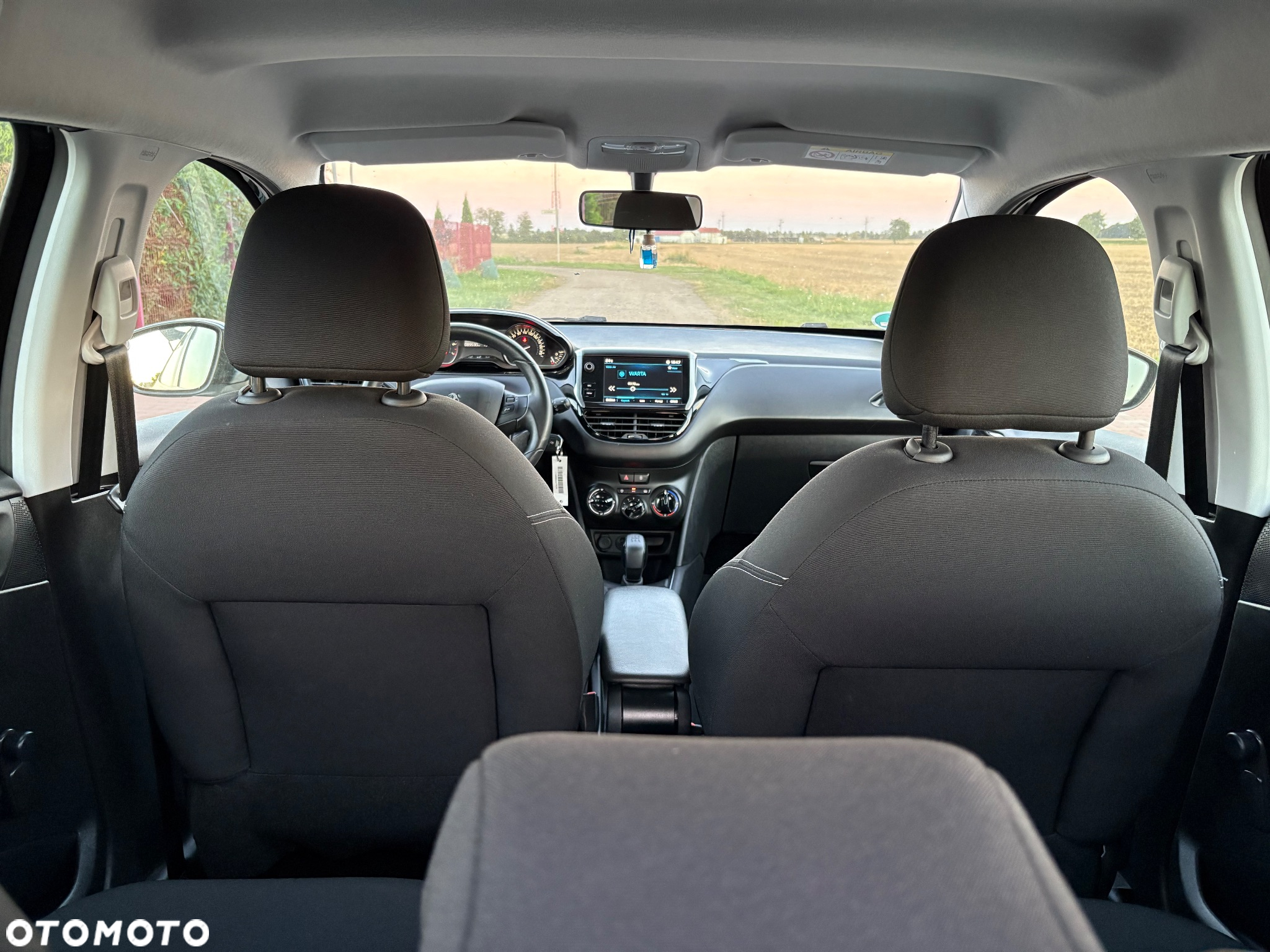 Peugeot 208 PureTech 82 Start & Stop Tech Edition - 25