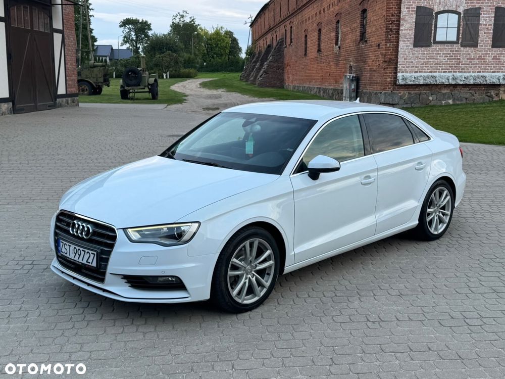 Audi A3 Sportback - 2