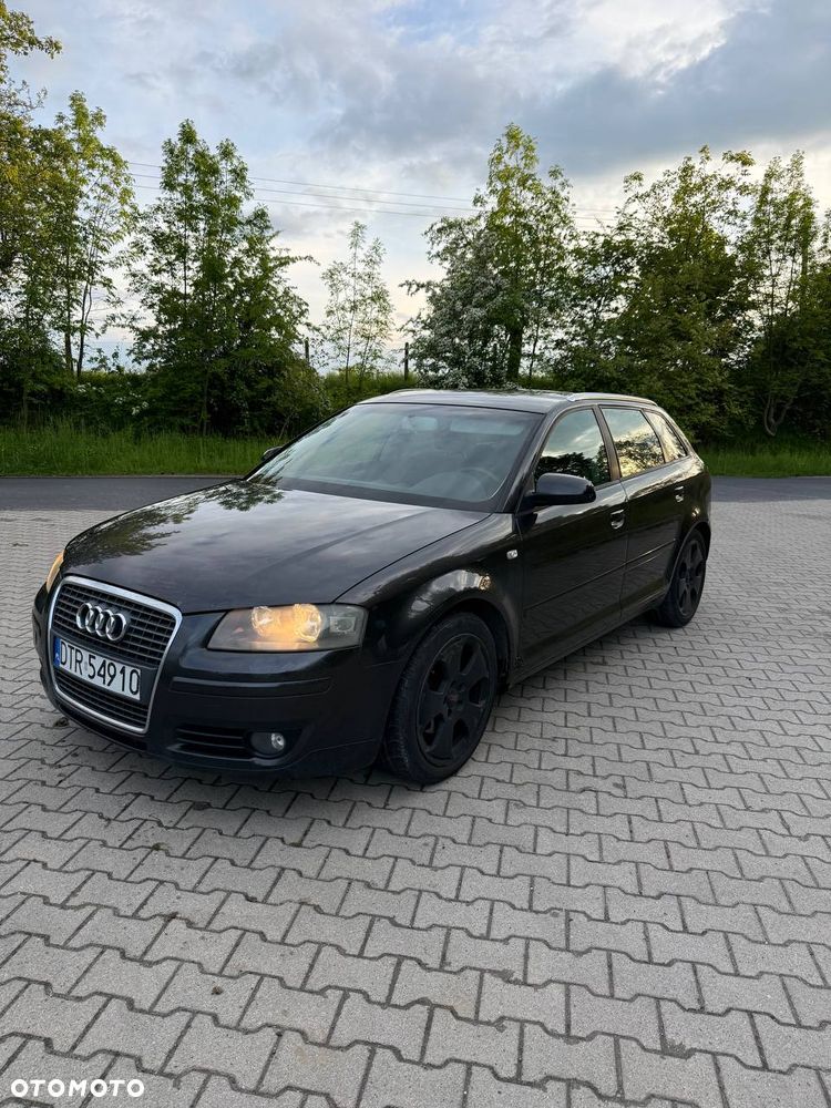Audi A3 Sportback 2.0 TDI Ambiente - 1