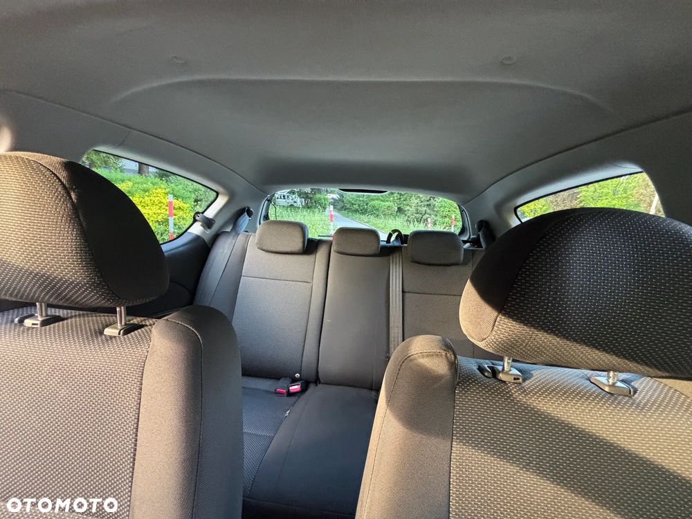 Chevrolet Aveo 1.2 16V Base (air4) - 9