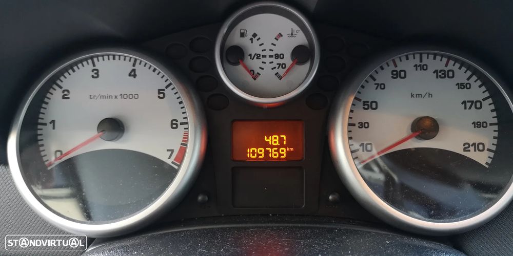 Peugeot 207 1.4 16V Open - 2