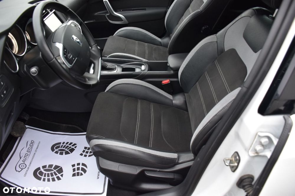 DS Automobiles DS 4 Crossback - 9