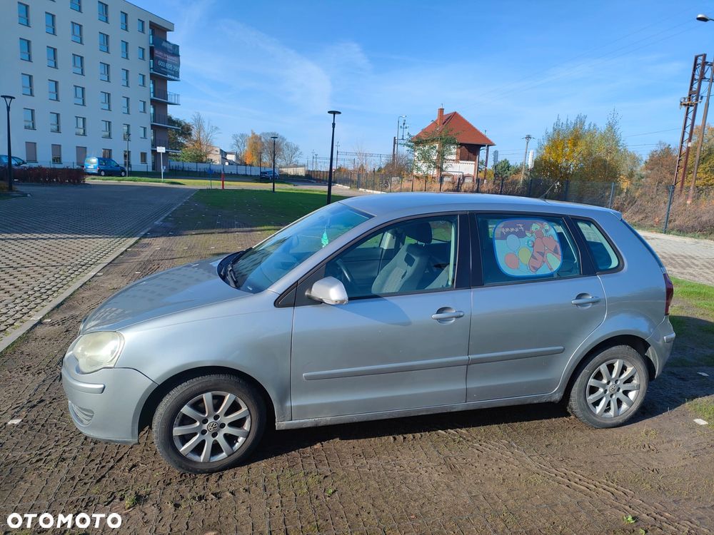 Volkswagen Polo - 4