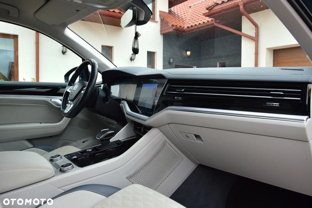 Volkswagen Touareg 4.0 V8 TDI SCR 4Mot R-Line - 19