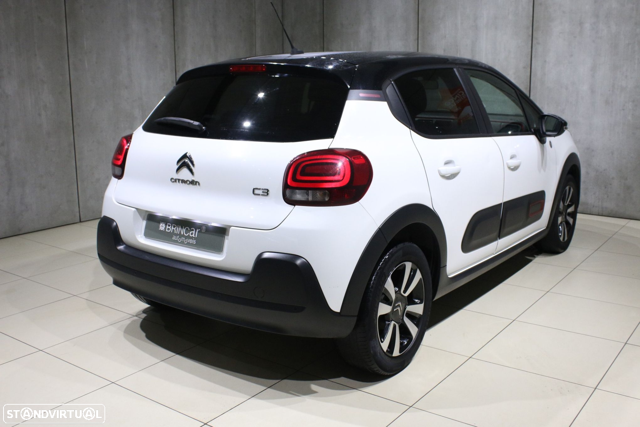 Citroën C3 1.2 PureTech C-Series - 15