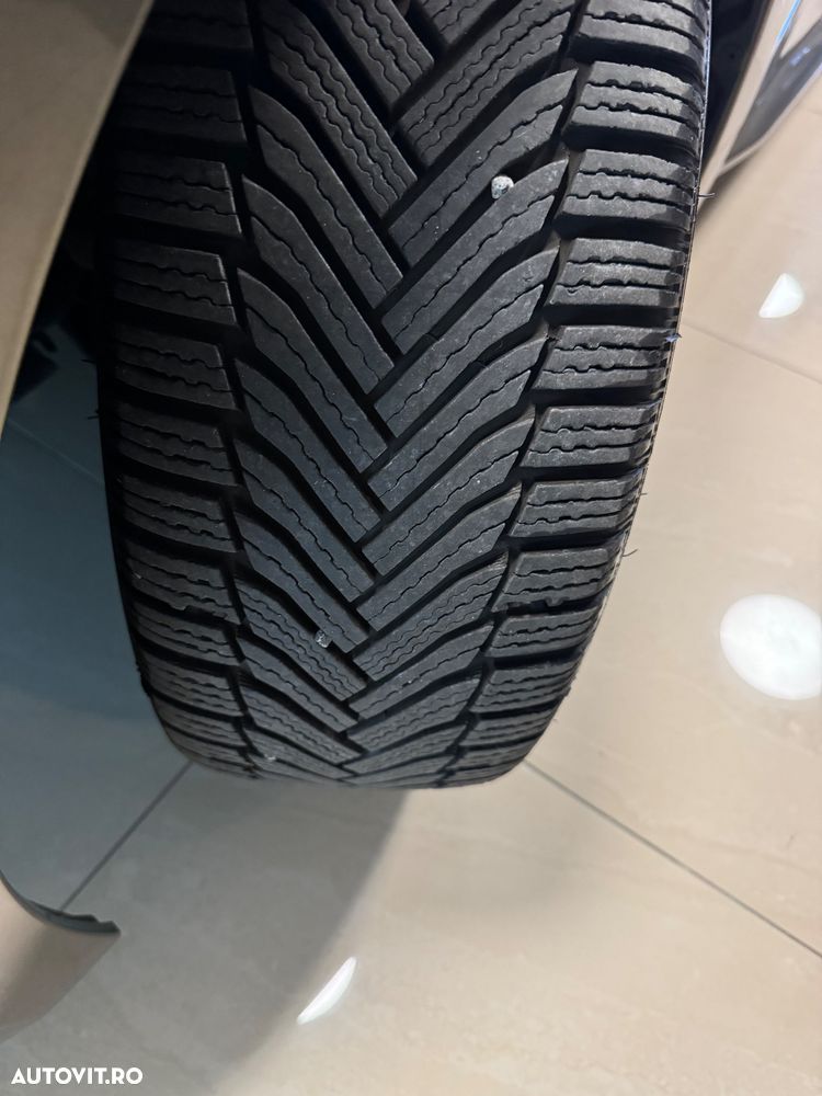 Toyota Corolla 1.8 Hybrid Team Deutschland - 37