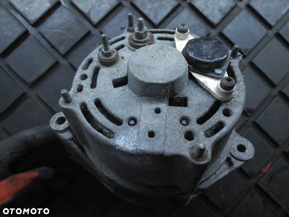 Alternator Opel Astra Vectra Kadett 1.7 D / TD 0986036250 - 2