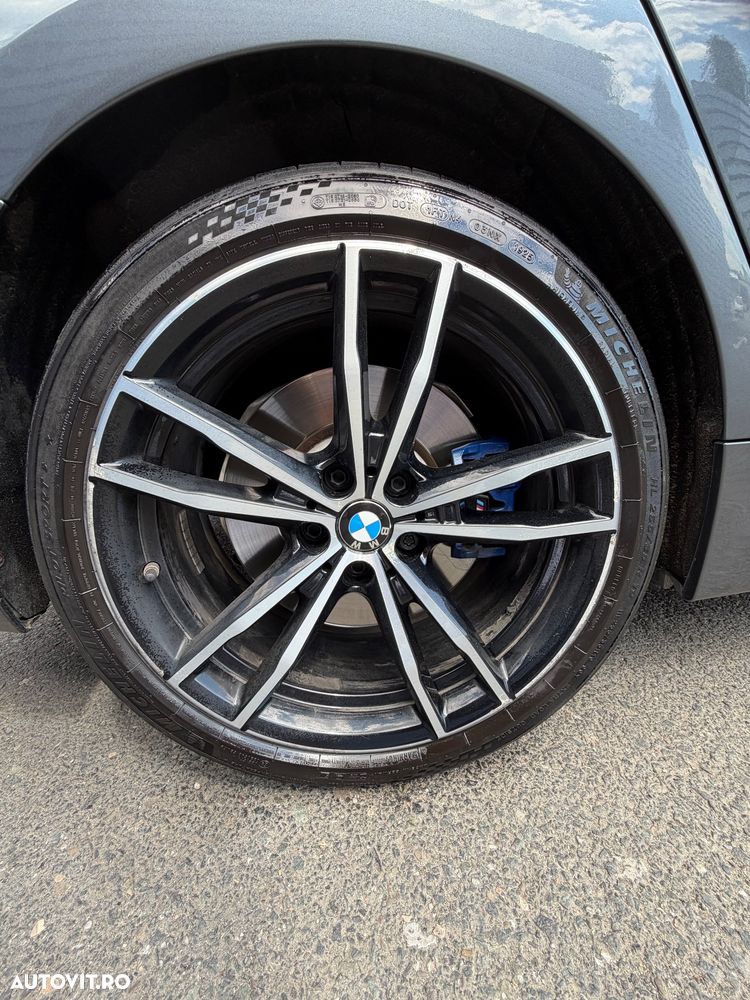 BMW Seria 3 330e xDrive AT PHEV - 11