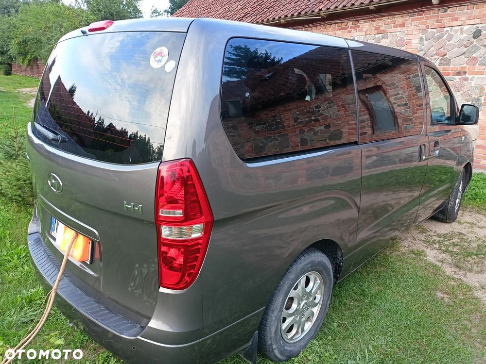 Hyundai H-1 - 19