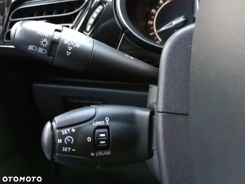 DS Automobiles DS 3 - 24
