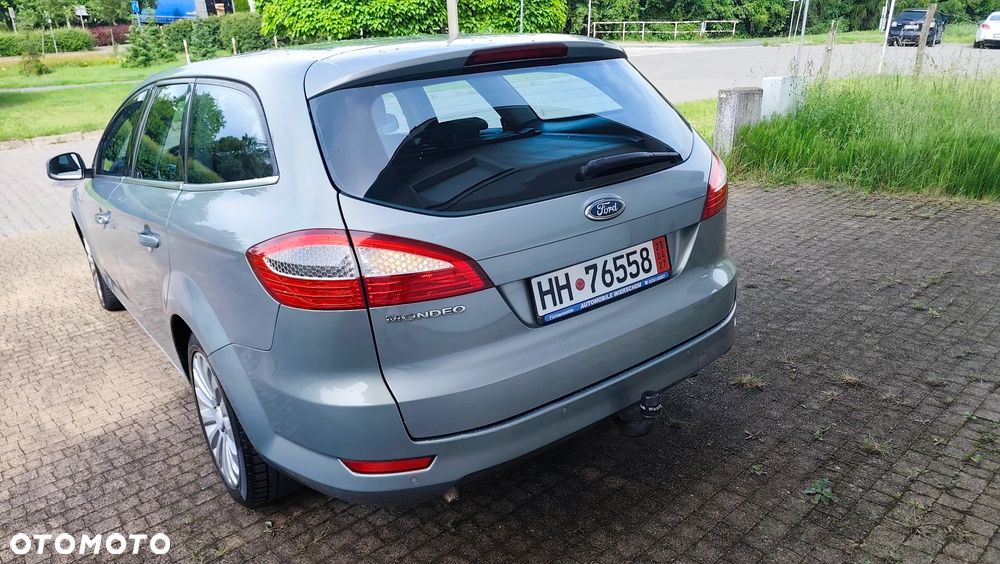 Ford Mondeo 2.3 Titanium - 19