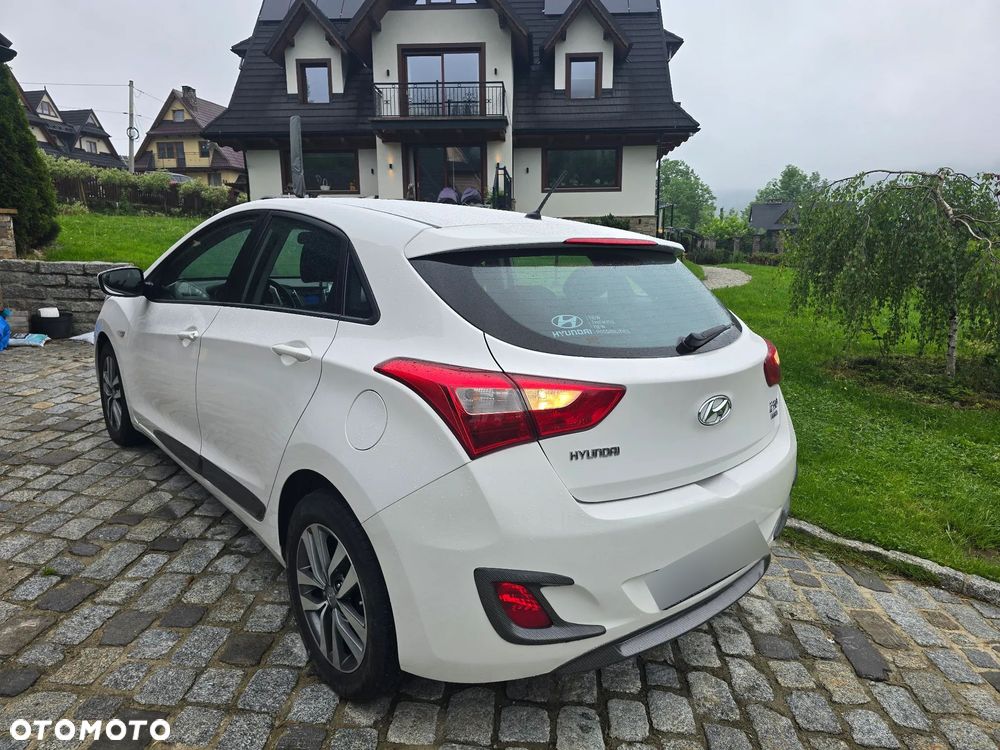 Hyundai i30 1.4 CRDi Advantage - 2