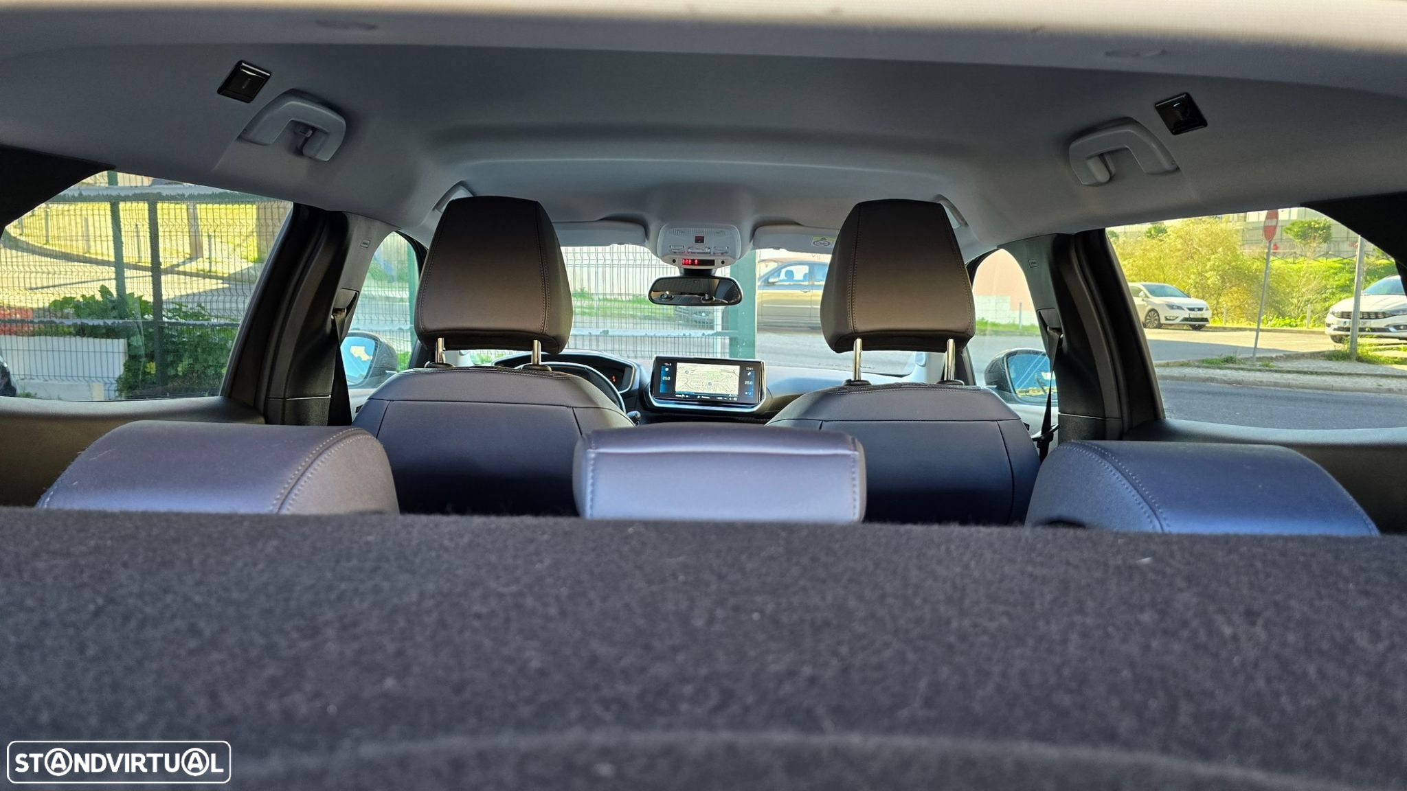Peugeot 2008 - 54