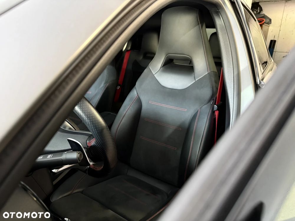 Mercedes-Benz Klasa A 35 AMG 4-Matic 7G-DCT - 6