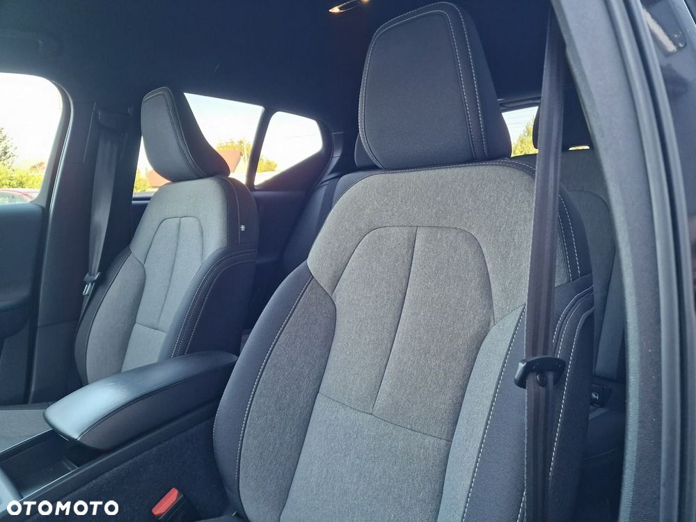 Volvo XC 40 T4 Plug-In Hybrid Core - 19