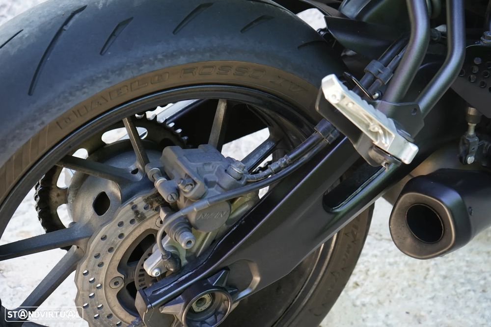 Yamaha XSR - 7
