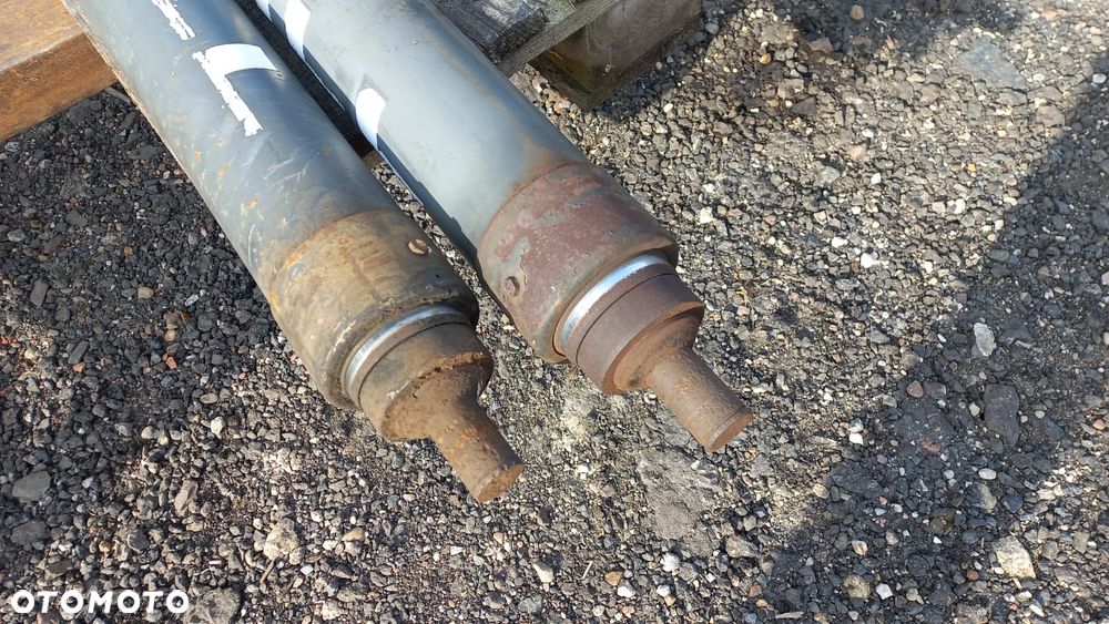 główny siłownik podnoszenia masztu still r70-80 - 3