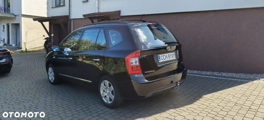 Kia Carens 2.0 CRDi Tour - 6