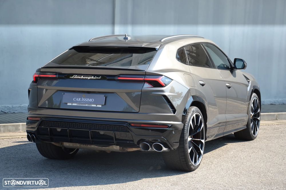 Lamborghini Urus - 18