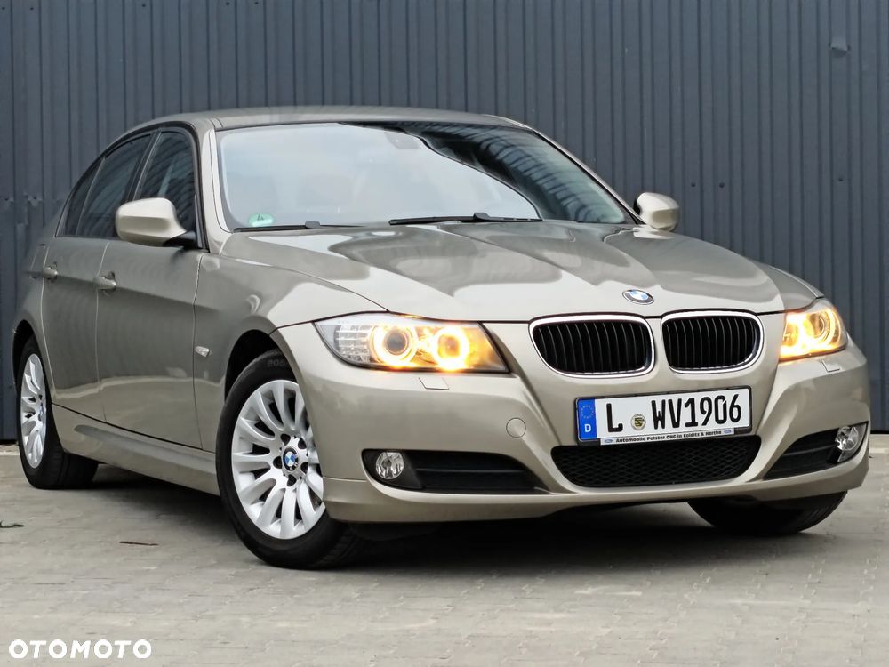 BMW Seria 3 318i Edition Exclusive - 14