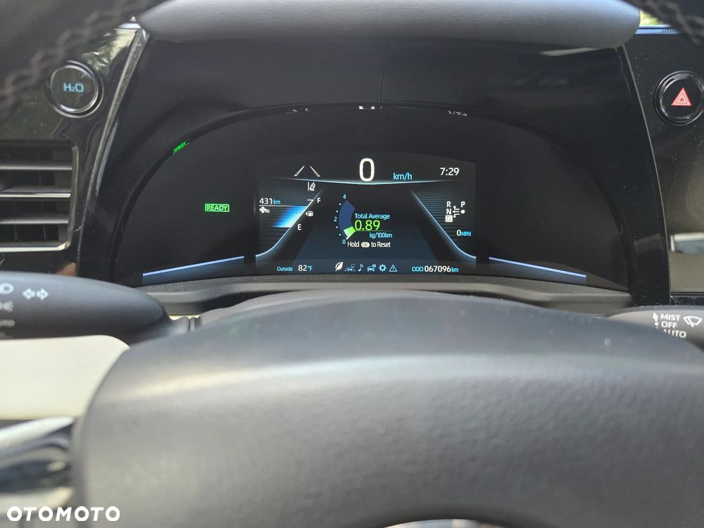 Toyota Mirai Executive - 15