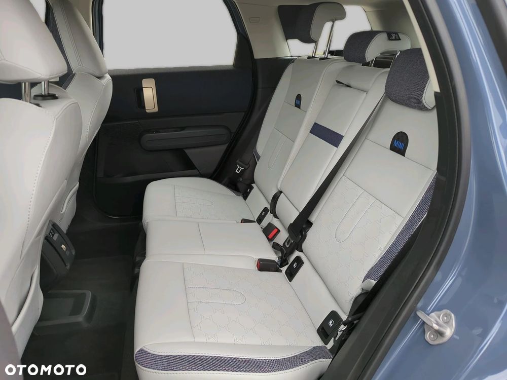 MINI Countryman S ALL4 mHEV Linia Classic - 11