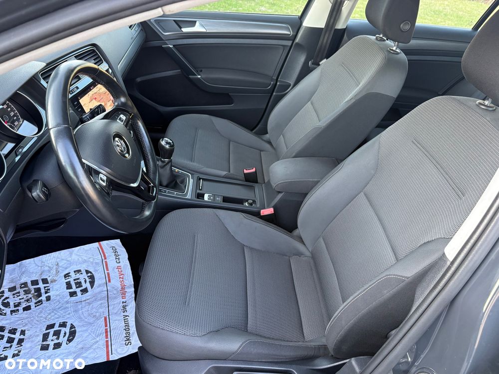 Volkswagen Golf 1.6 TDI SCR IQ.DRIVE - 21