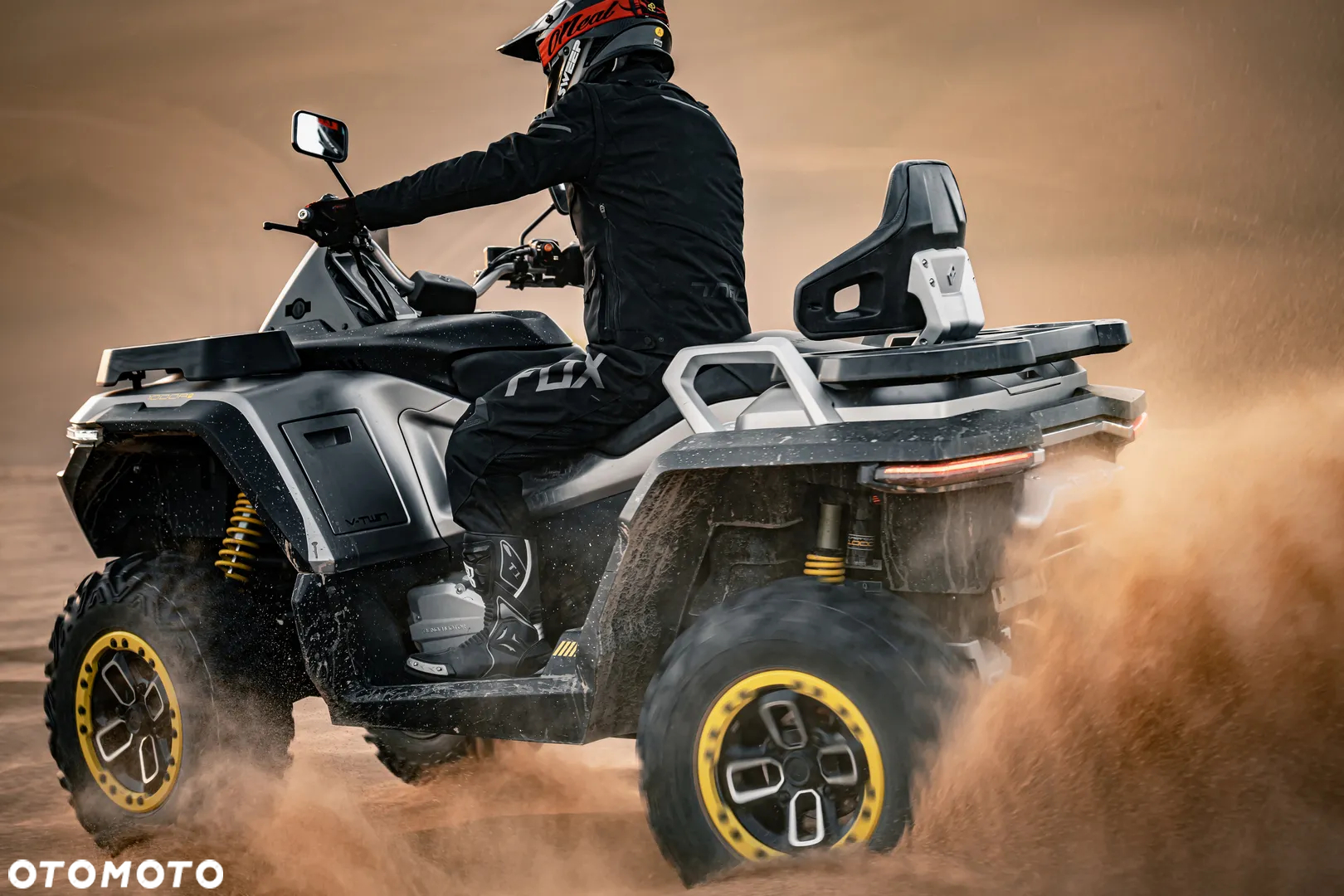 Benda Redstone 550