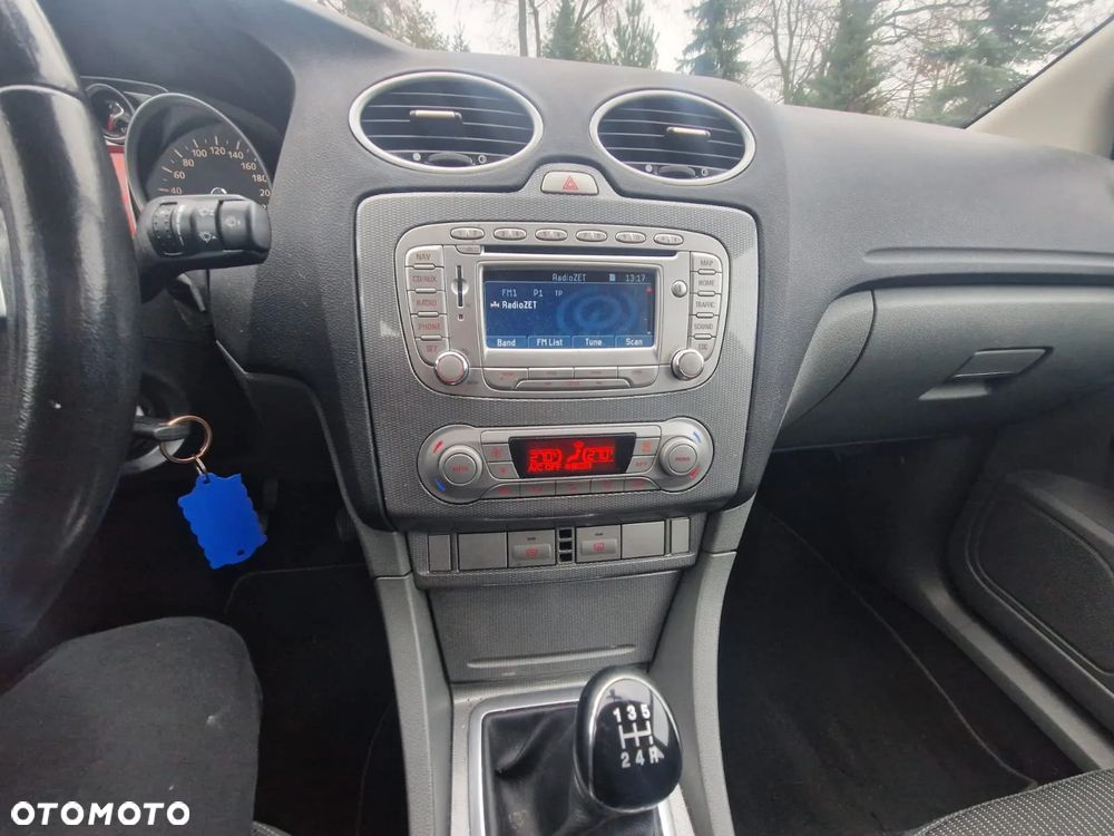 Ford Focus 1.6 X100 - 6