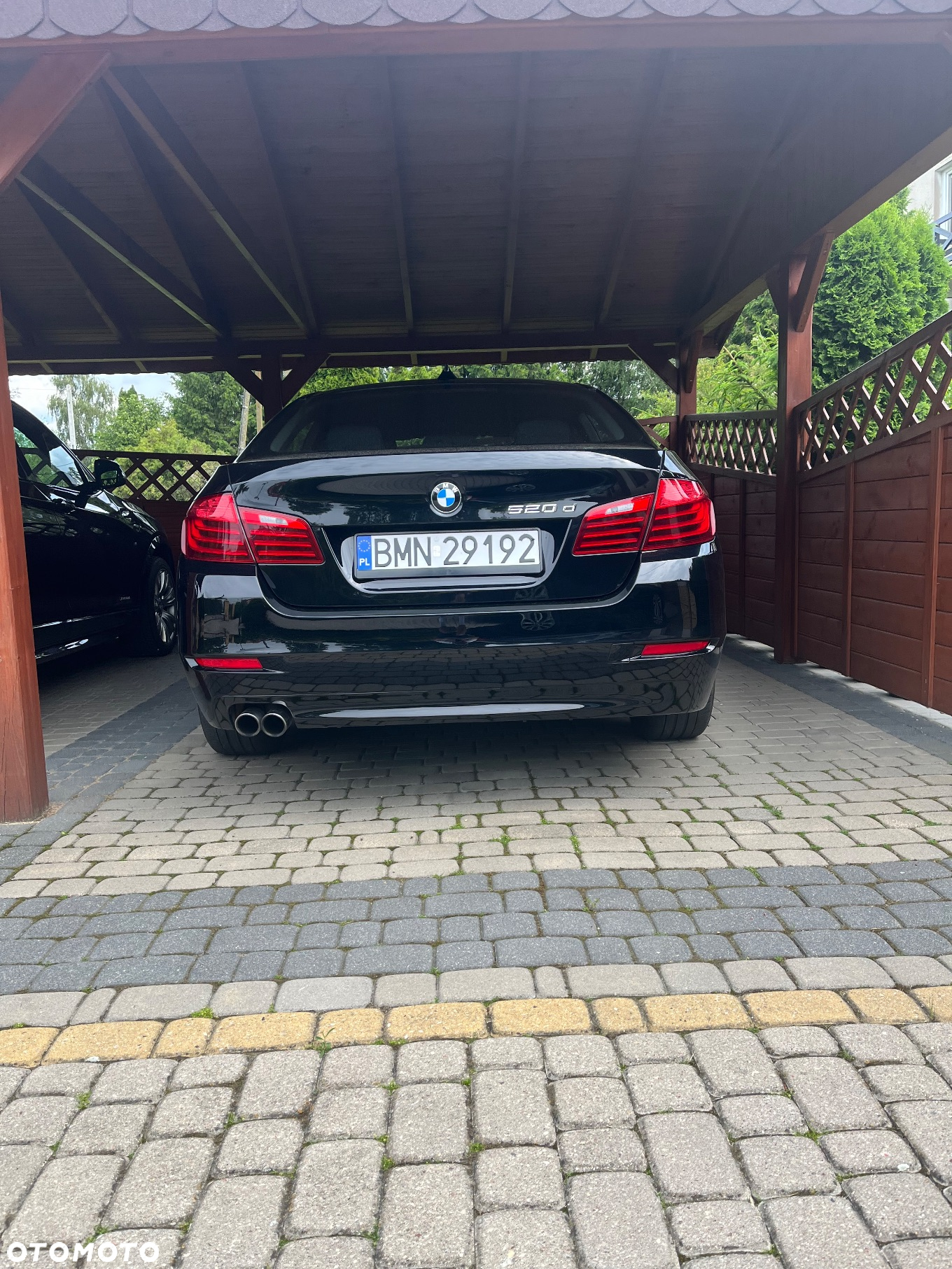BMW Seria 5 520d Luxury Line - 2