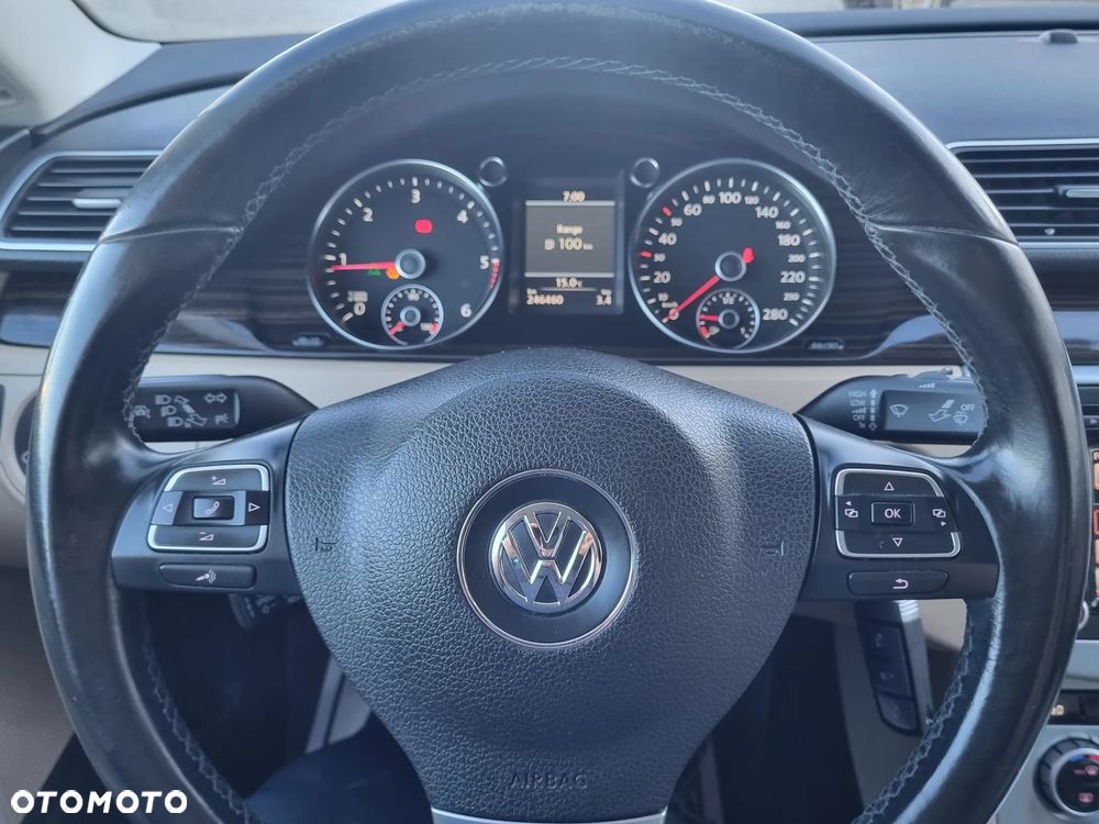 Volkswagen CC 2.0 TDI BlueMotion Technology - 20