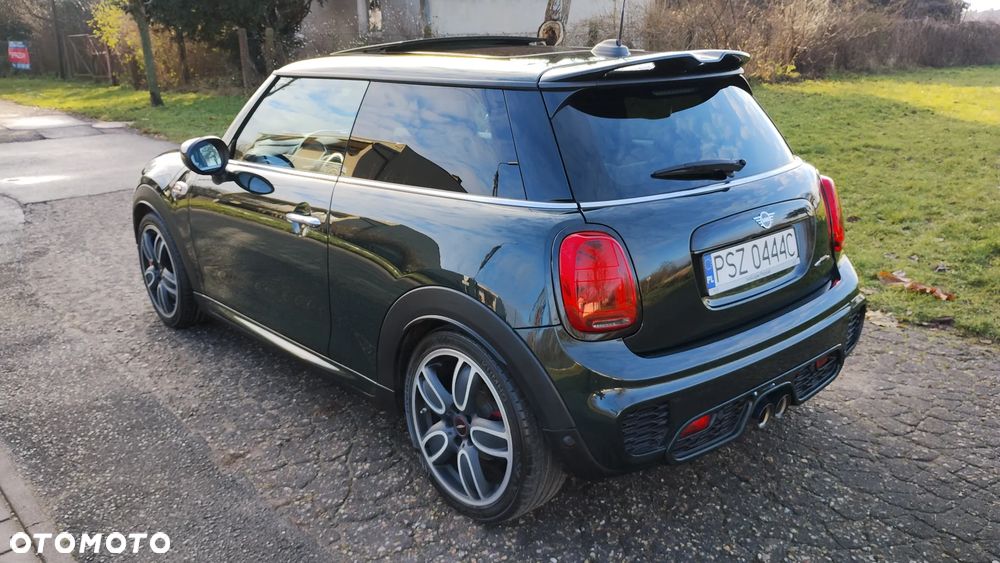 MINI John Cooper Works - 9