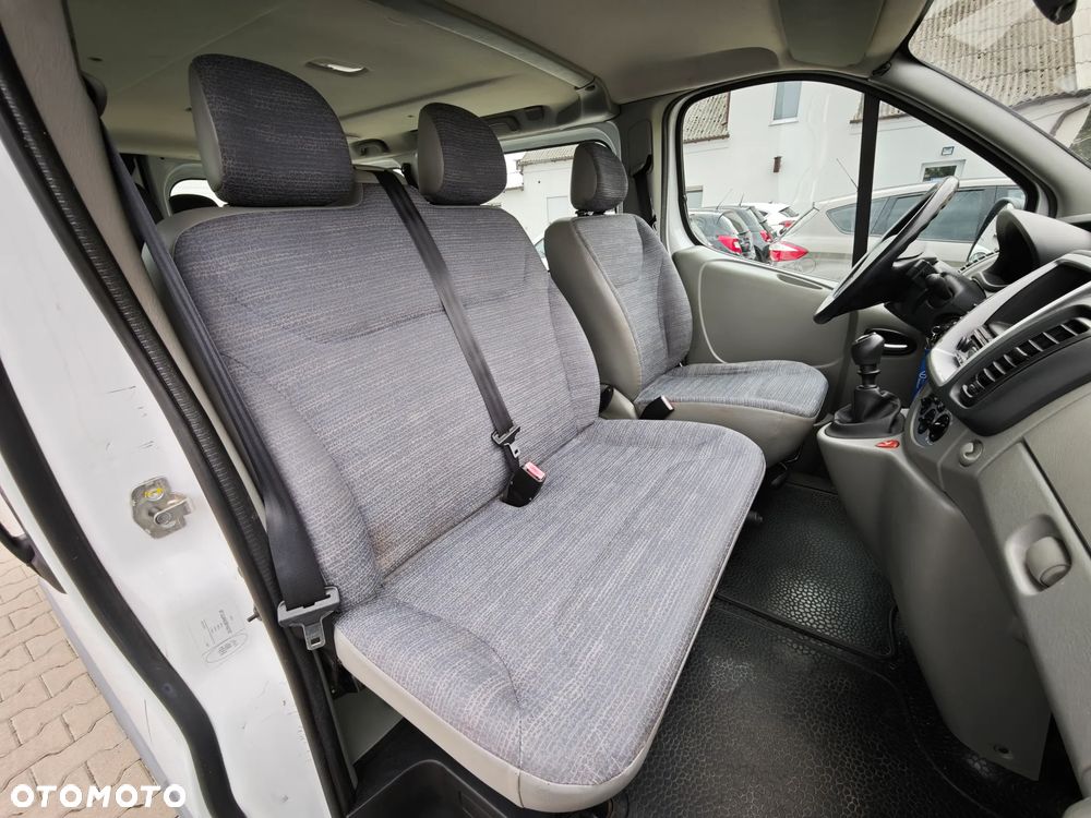 Renault Trafic L1H1 Passenger Lux - 16