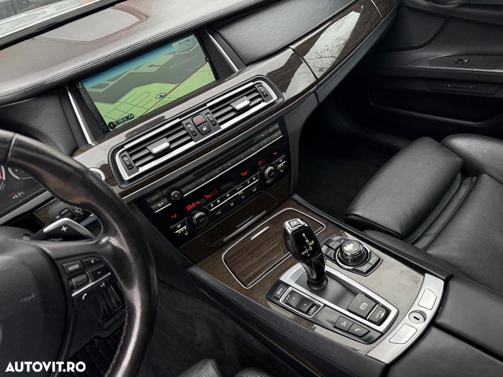 BMW Seria 7 730d xDrive Edition Exclusive - 8