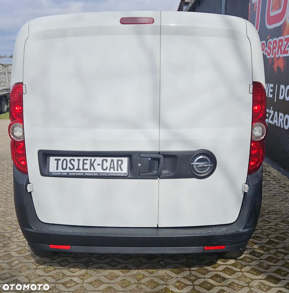 Opel COMBO - 18