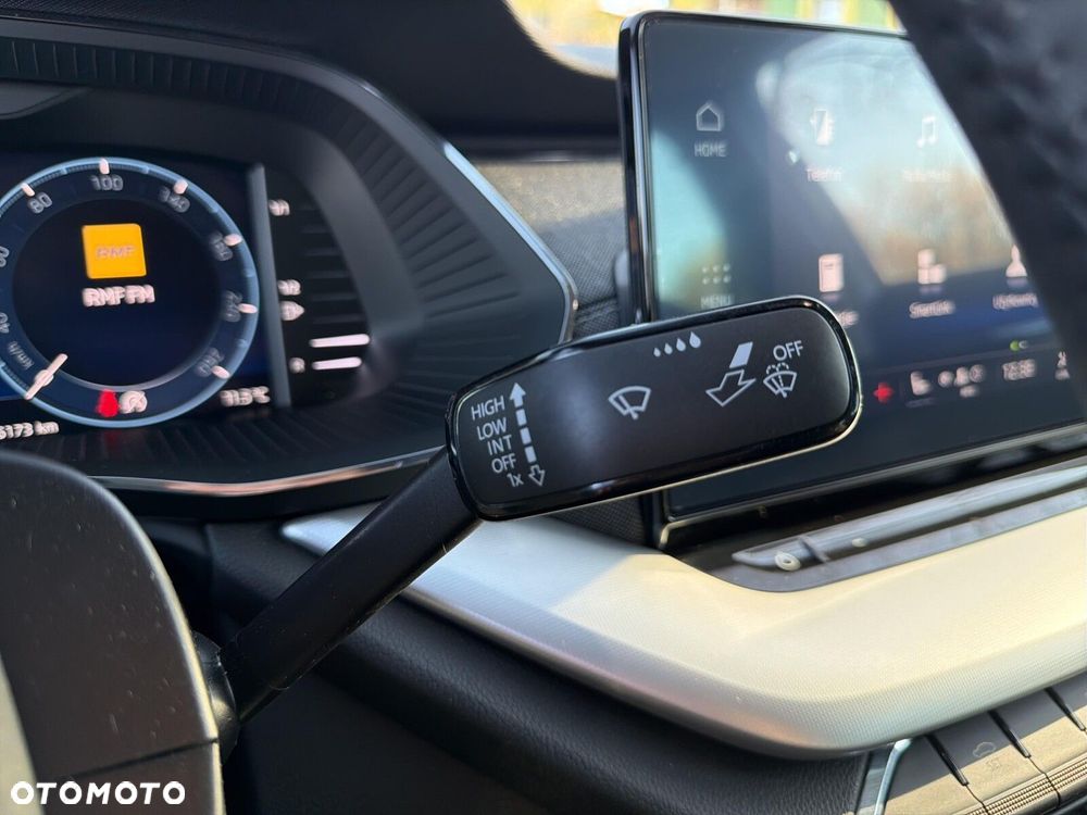 Skoda Octavia 1.5 TSI ACT Style - 25