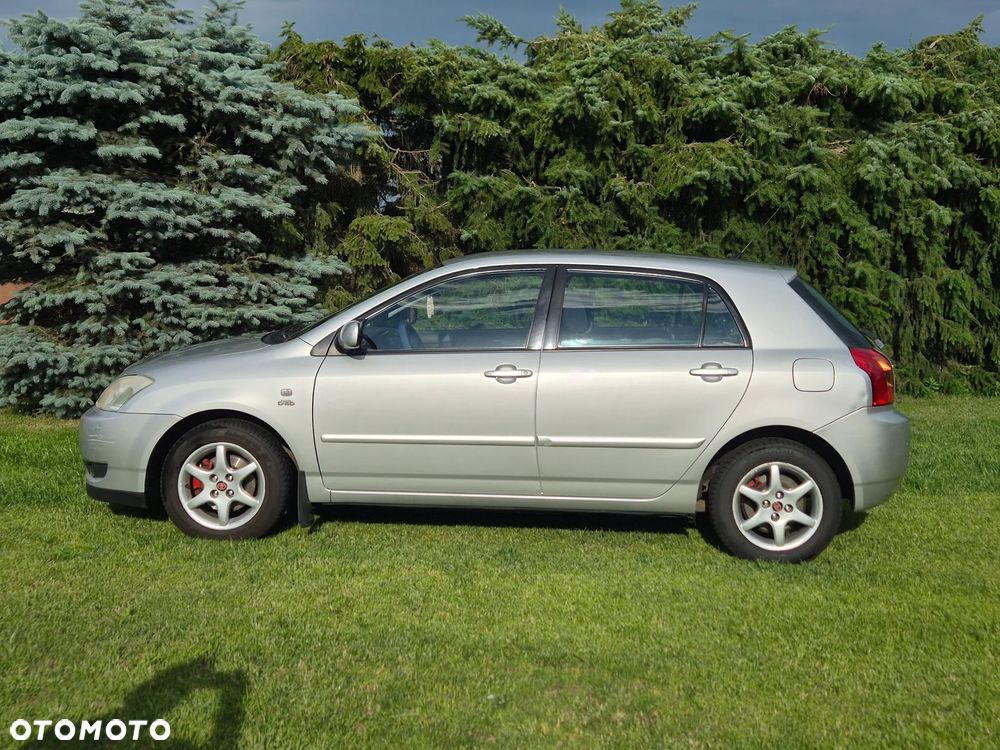 Toyota Corolla 2.0 D-4D Terra - 2