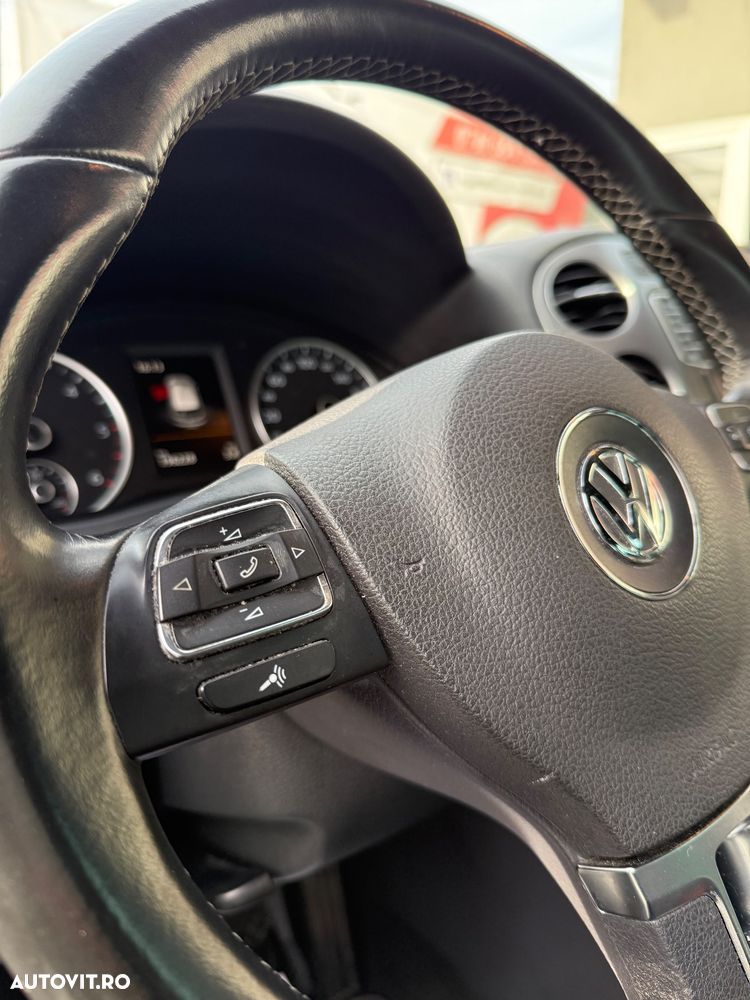 Volkswagen Tiguan - 25