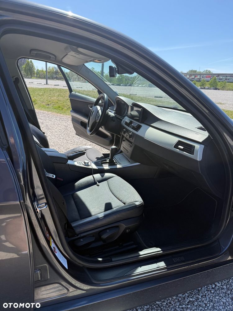 BMW Seria 3 - 11