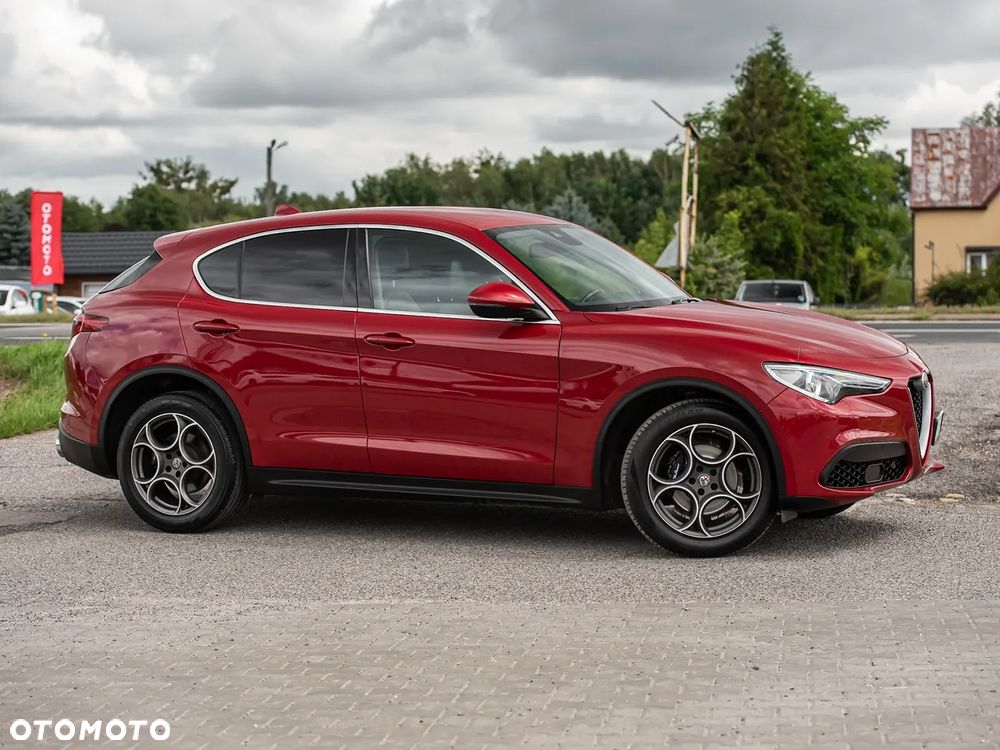 Alfa Romeo Stelvio - 3