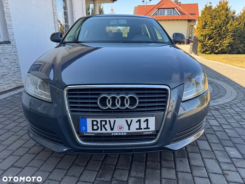 Audi A3 Sportback 1.4 TFSI Attraction - 2