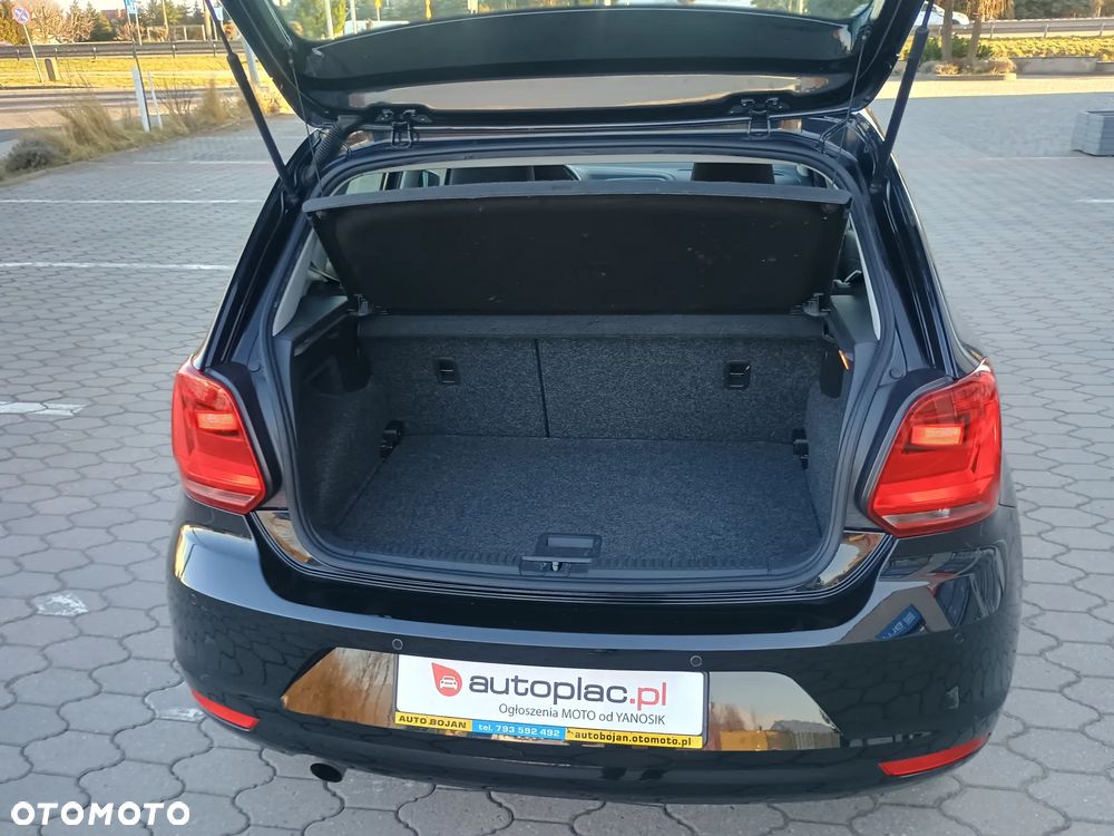 Volkswagen Polo 1.2 TSI Blue Motion Technology Allstar - 17