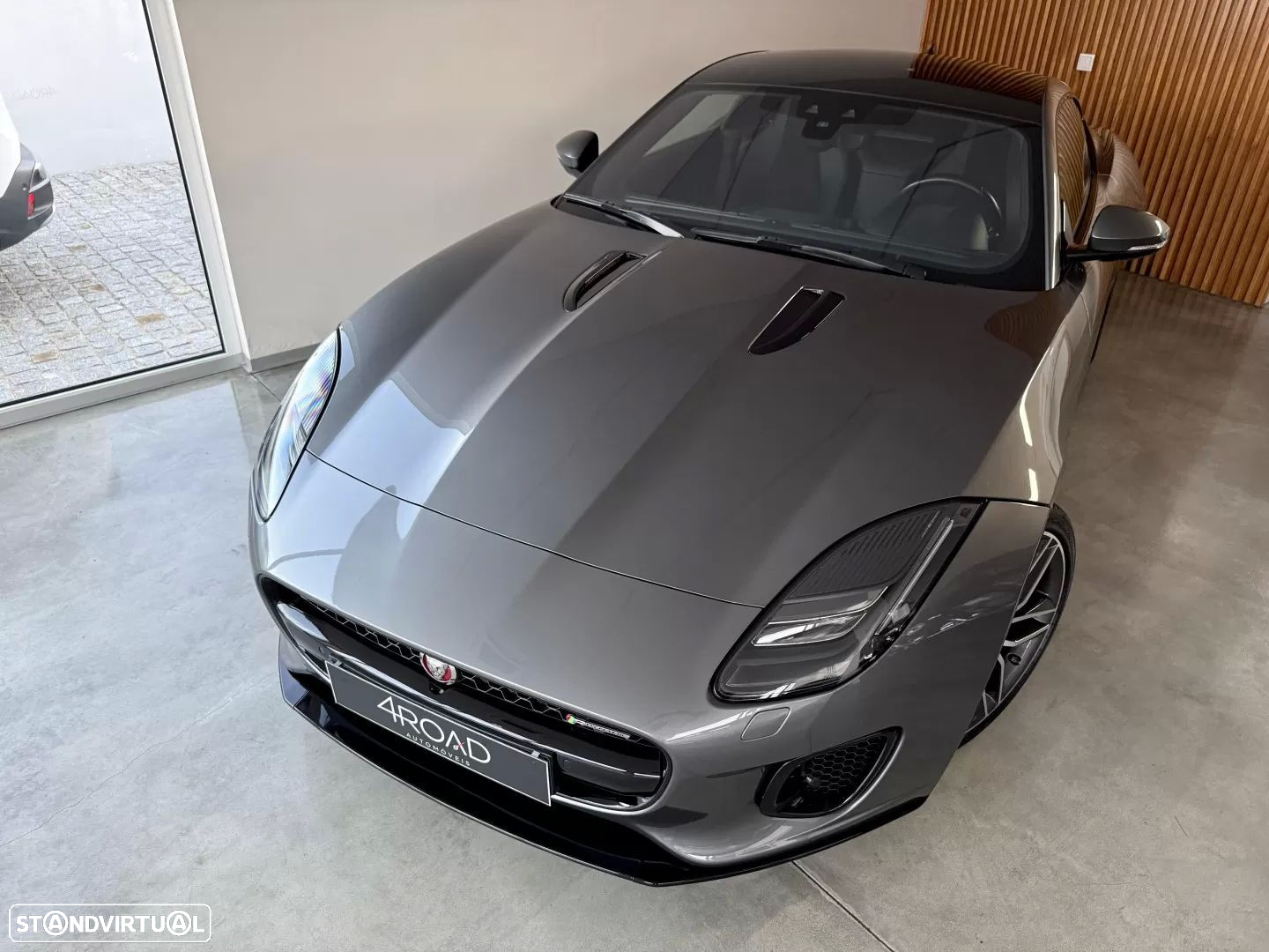 Jaguar F-Type 2.0 i4 R-Dynamic Black - 6